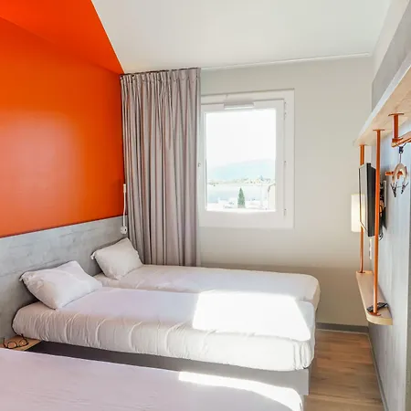 Ibis Budget 2*