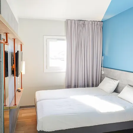 Otel Ibis Budget Aubenas