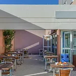 Ibis Budget 2*
