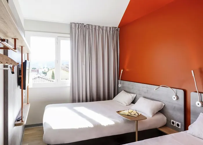 Ibis Budget 2*